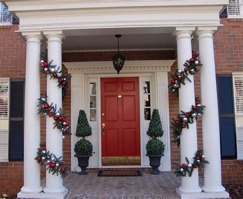 christmas decorations metal house pilars|pinterest christmas decoration ideas.